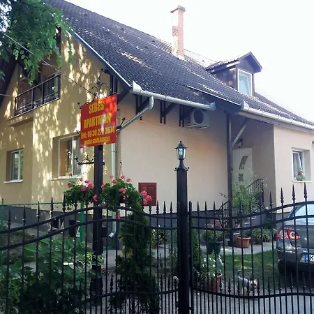 Sebes Apartman Дебрецен