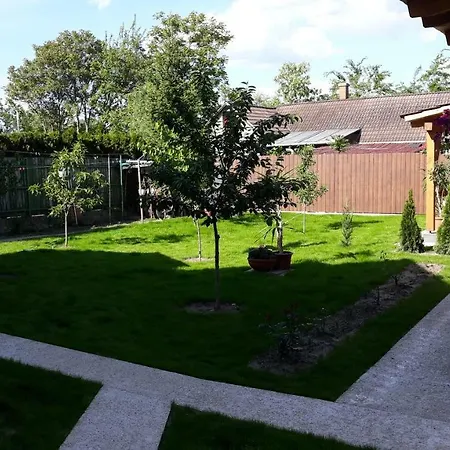 Sebes Apartman * Дебрецен