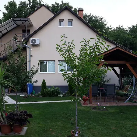 Sebes Apartman Дебрецен