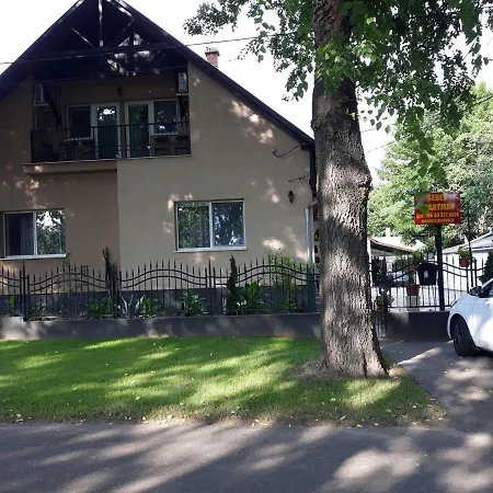 Sebes Apartman Апартаменты *
